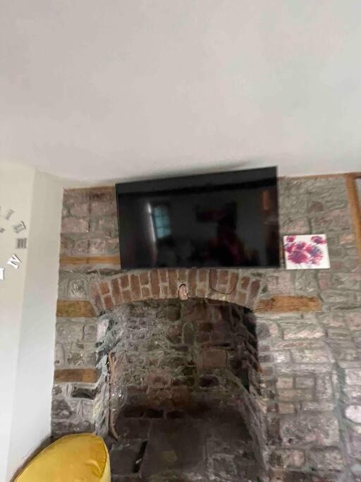 Yew Tree Cottage, 3 Bedroom, 4 Church Row Defynnog Devynock Ngoại thất bức ảnh